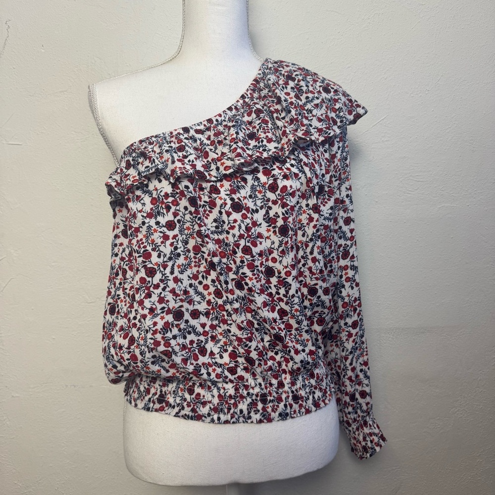 JACK BB DAKOTA Varda One Shoulder Floral Ruffle Long Sleeve Blouse